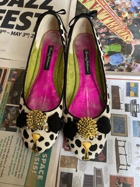 Beverly Feldman Leopard Print Embellished Flats 10 m